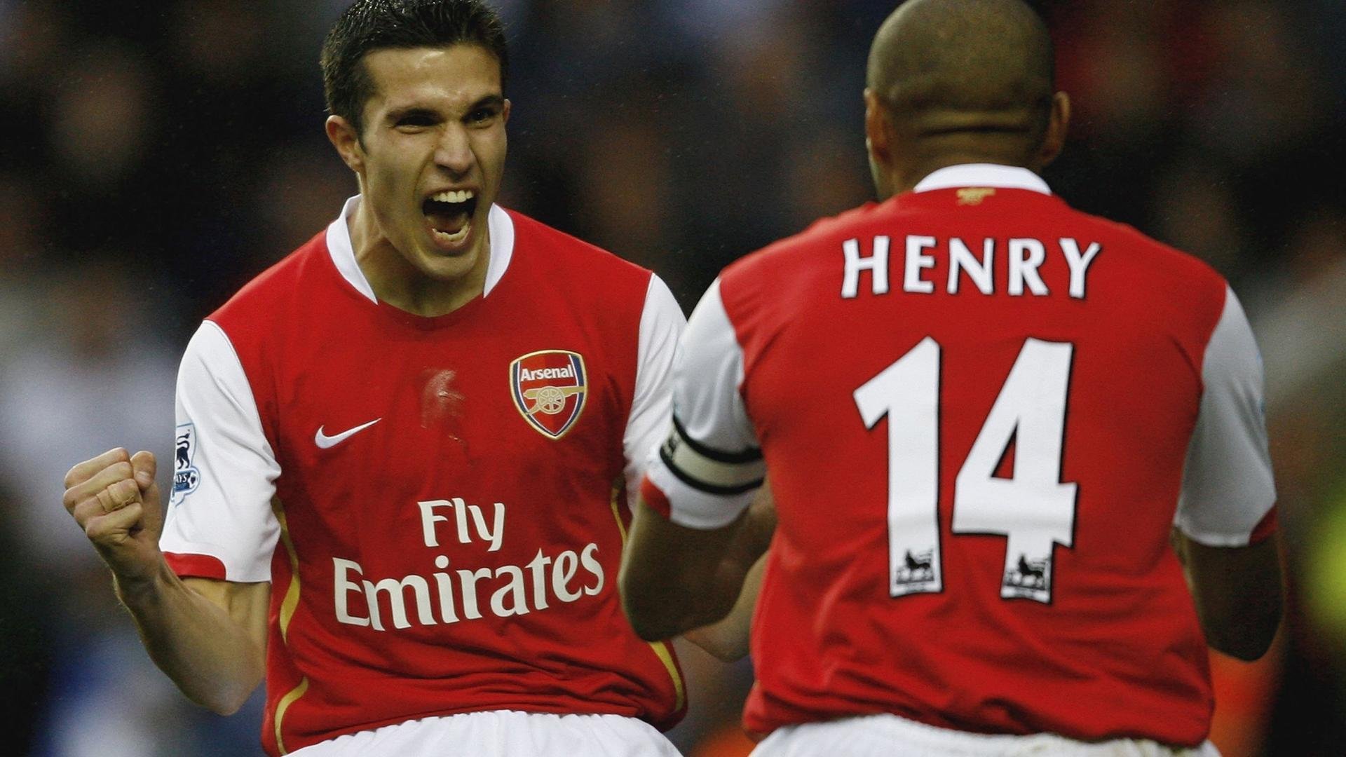 火力压制!沙特战术体系显神威,奥斯梅恩一锤定音成关键先生